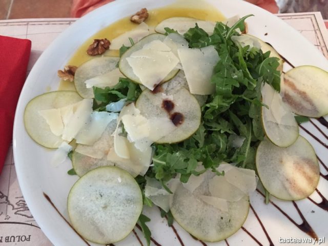 sałatka, rucola, pear, Ciao a Tutti, Italian cuisine, Warsaw, where to go for a pizza, pizza