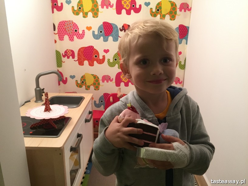 Villa 11 Folk & Design, Zakopane, gdzie spać w Zakopanem, najpiękniejsze miejsce w Zakopanem, designerskie pensjonaty, kącik dla dzieci, podróże z dzieckiem