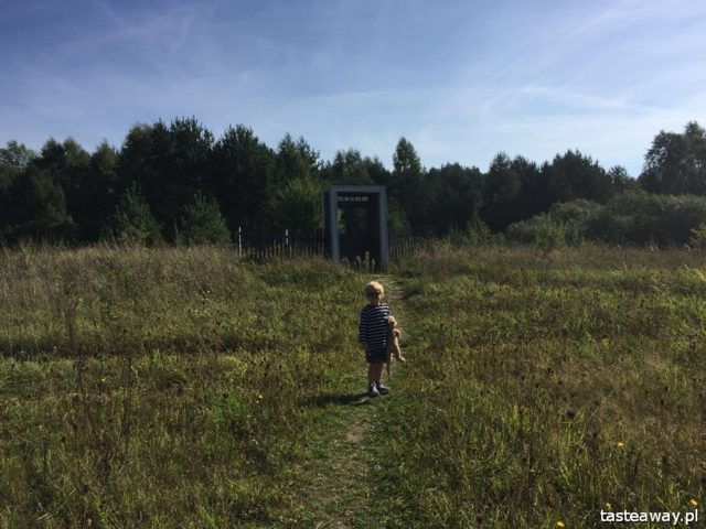 Glendoria, magical places in Poland, magical places for weekend, weekend for two, Mazury, barn, rooms, places with a soul, spa w lesie, camp spa