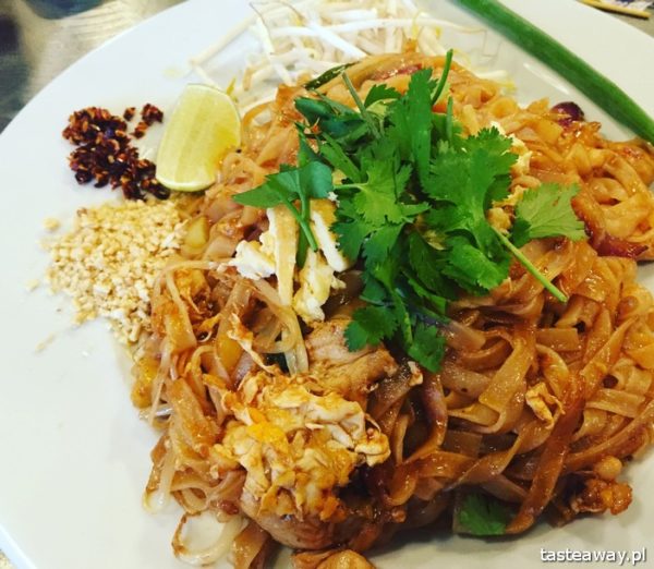 pad thai, kuchnia tajska, gdzie na tajskie, Warszawa, Thaisty, gdzie na pad thaia