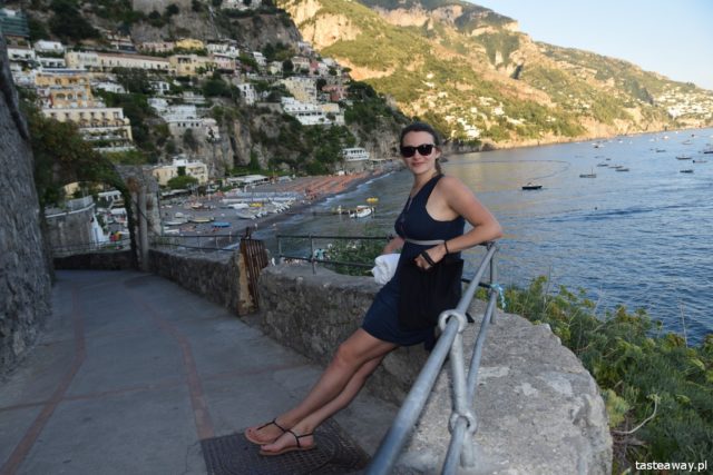 Positano, Italy, where to go for a romantic trip, a trip for two, honeymoon, proposal, most beautiful places in Italy, Amalfi coast, Villa Celentano,