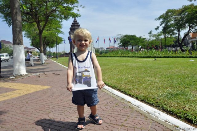 travelling with a child, exotic trips with a child, how to prepare for an exotic trip with a child, Burma, Asia with a child, Thailand with a child, Cambodia with a child