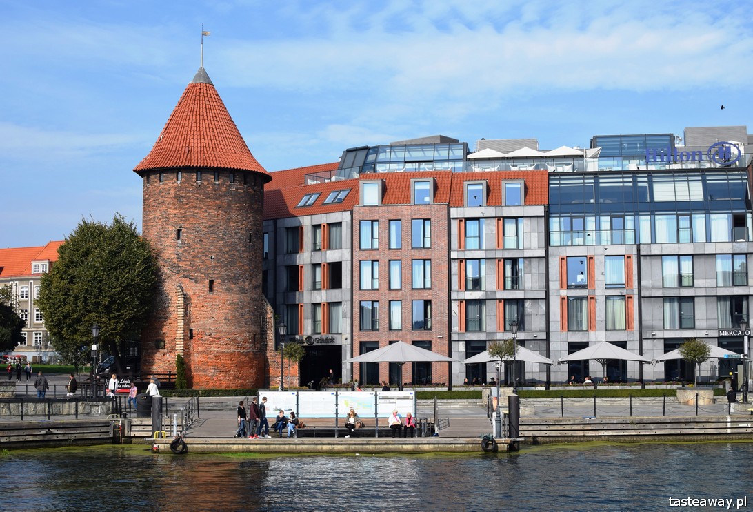 Gdańsk, Motława, najpiękniejsze miejsca w Polsce, najpiękniejsze mista w Polsce, dlaczego warto jechać do Gdańska, co zobaczyć w Gdańsku, rejs po Motławie, Stocznia Gdańska
