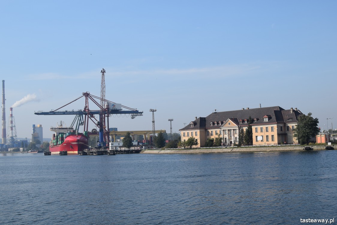 Gdańsk, Motława, najpiękniejsze miejsca w Polsce, najpiękniejsze mista w Polsce, dlaczego warto jechać do Gdańska, co zobaczyć w Gdańsku, rejs po Motławie, Stocznia Gdańska