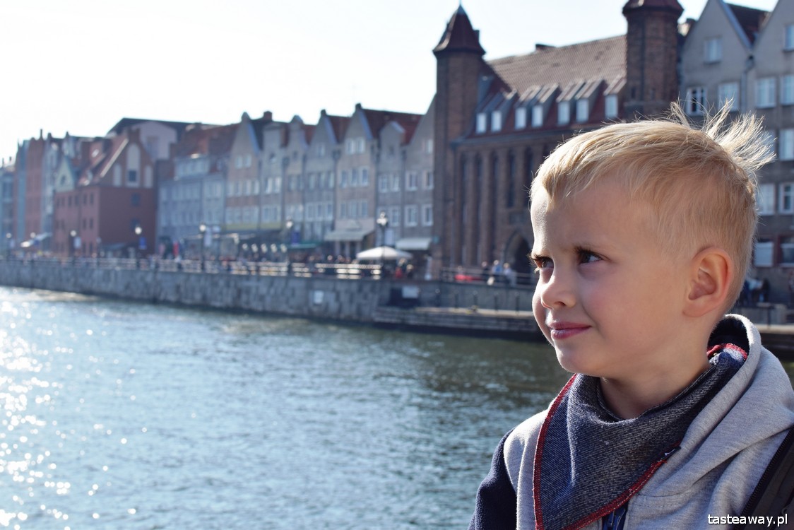 Gdańsk, Motława, najpiękniejsze miejsca w Polsce, najpiękniejsze mista w Polsce, dlaczego warto jechać do Gdańska, co zobaczyć w Gdańsku, rejs po Motławie, Stocznia Gdańska