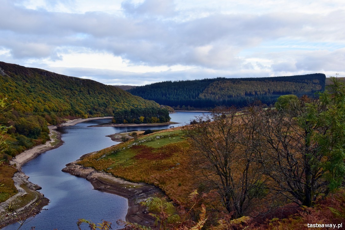 Elan Valley, Walia, Wielka Brytania, co zobaczyć w Walii, najpiękniejsze miejsca w Walii, Walia rowerem, rower z dzieckiem