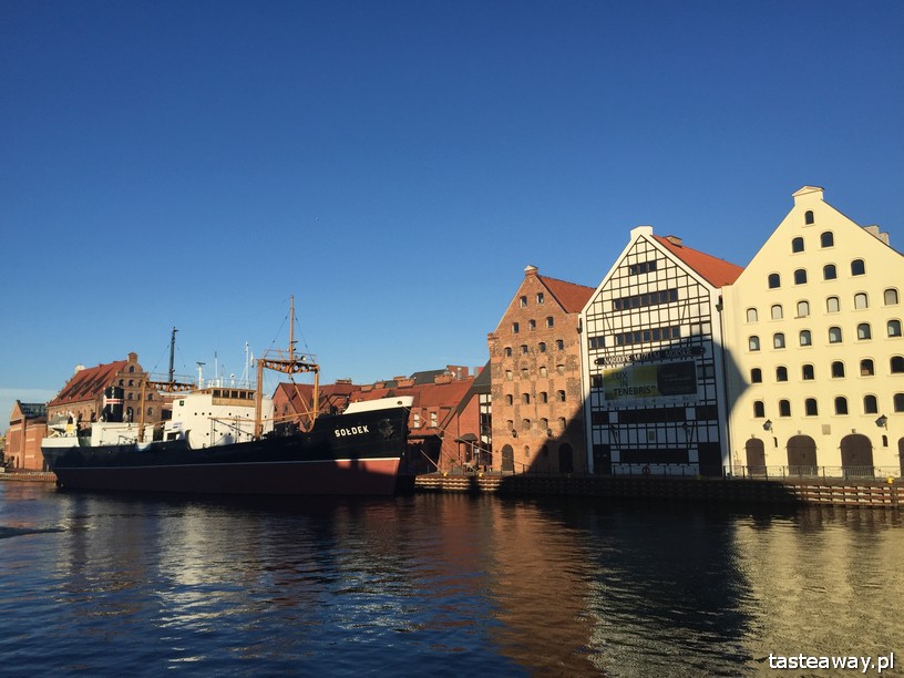 podróżowanie, weekend za miastem, wyjechać na weekend, Gdańsk, najpiękniejsze miasta w Polsce, podróżowanie pociągiem