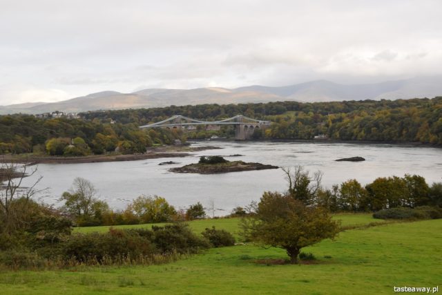 Wales, what to see in Wales, Anglesey, most Menai Supension Bridge