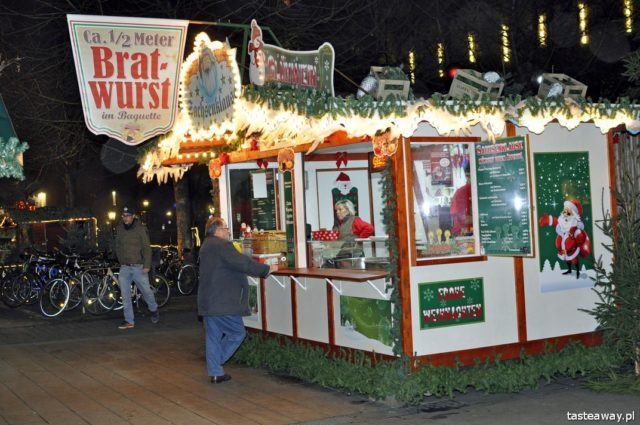 Christmas fairs, Germany, Leipzig, German Christmas fairs, gingerbread, fruchtebrod
