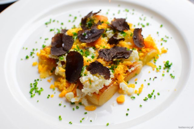 Brasserie Warszawska, French cuisine, romantic dinner, business meeting, elegant lunch, stewed leeks