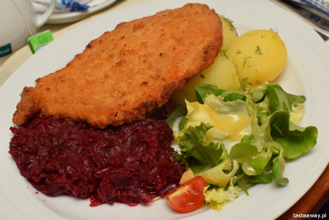 jak wybierać restauracje na wakacjach, jak jeść na wakacjach, jak wybierać potrawy na urlopie, jedzenie na wakacjach, jedzenie na urlopie, kuchnia polska