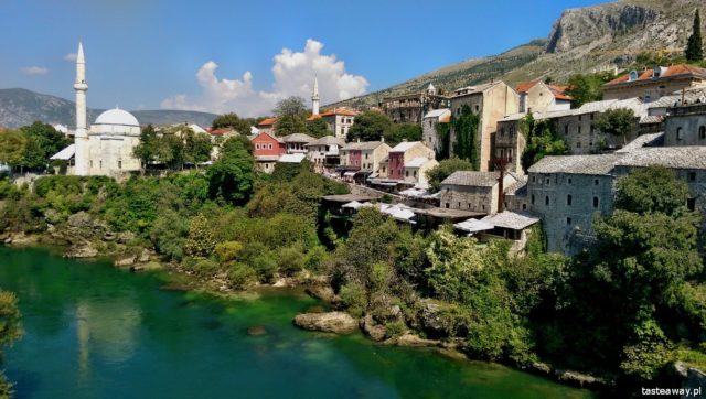Mostar, Bosnia, Balkans for holidays, is it worth going to Balkans, what to see in Bosnia, Neretva