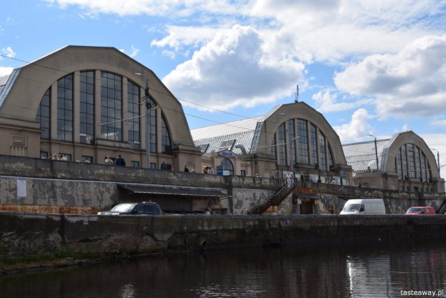 Łotwa, Ryga, co zobaczyć w Rydze, Ryga- atrakcje, starówka w Rydze, Centraltirgus, hale targowe w Rydze