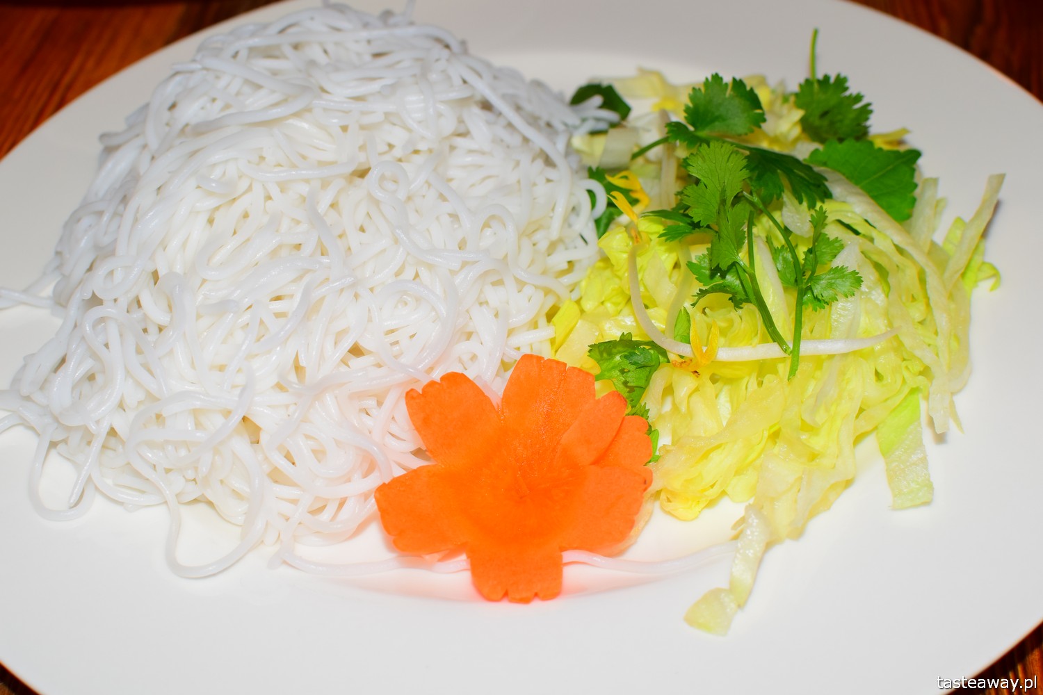 kuchnia wietnamska, Wi-Taj, Warszawa, gdzie na wietnamskie, bun cha