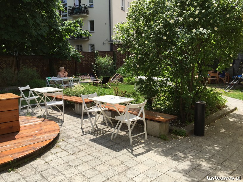 DZiK, Mokotów, miejsca przyjazne dzieciom, rodzinny obiad, obiad z dziećmi, niedziela w mieście, grill