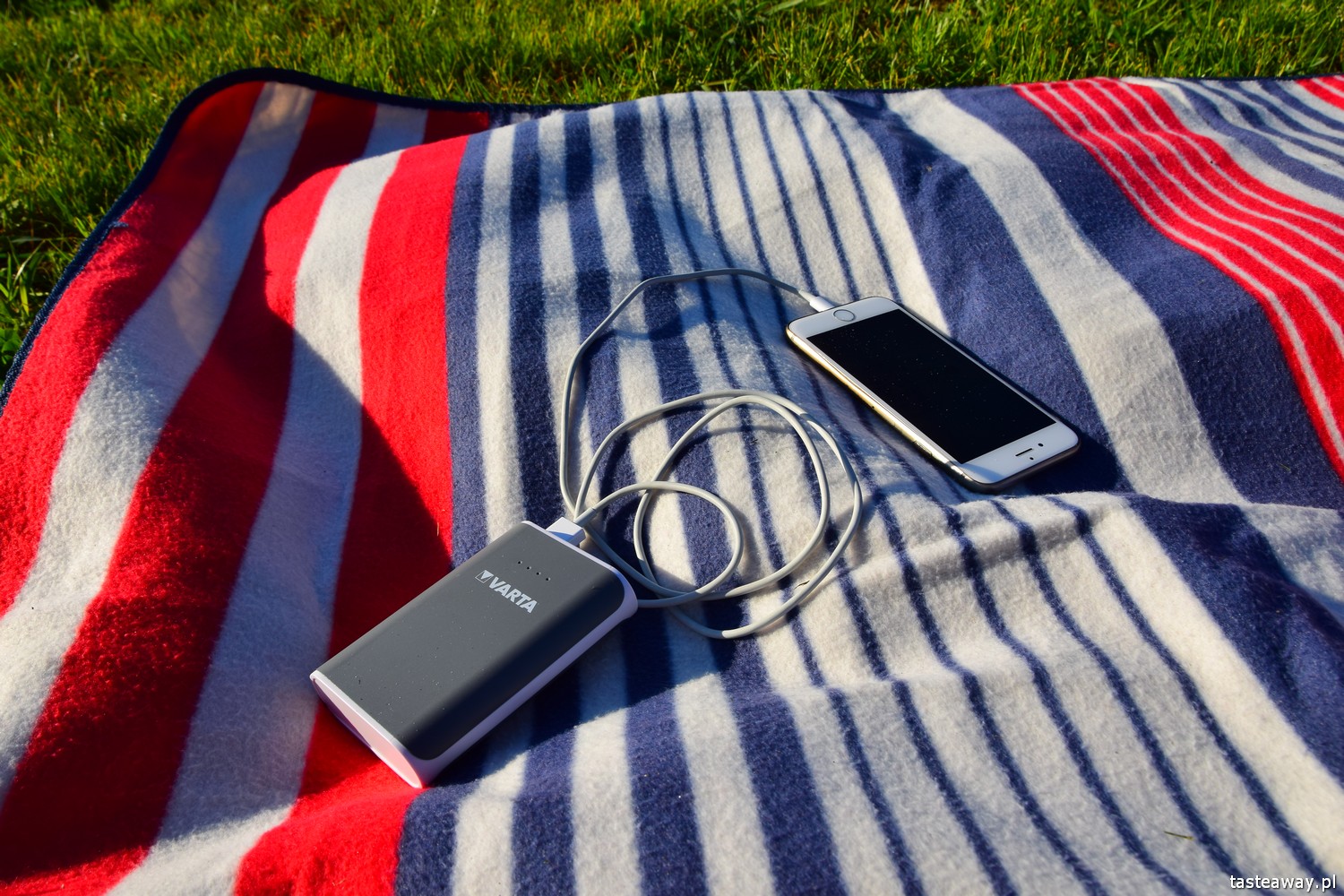 impreza w plenerze, wakacyjna impreza, impreza dla dzieci i dorosłych, jak zorganizować wakacyjną imprezę w plenerze, Mazurska Arkadia, muzyka, grill