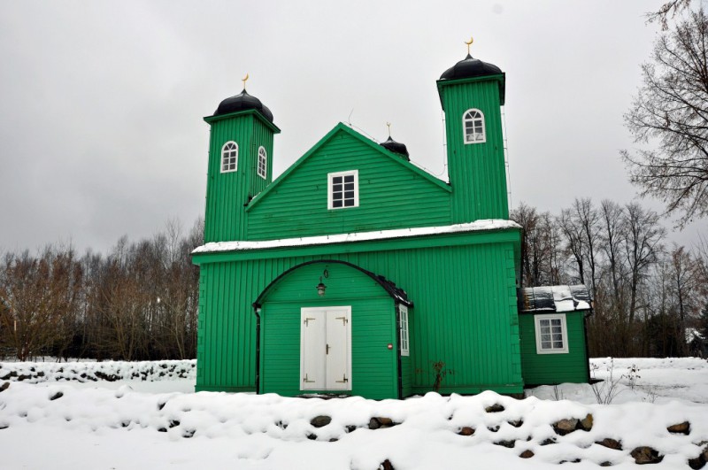 magiczne miejsca w Polsce, magiczne miejsca na jesień i zimę, gdzie wyjechać jesienią i zimą, Kruszyniany, Tatarska Jurta, meczet Kruszyniany