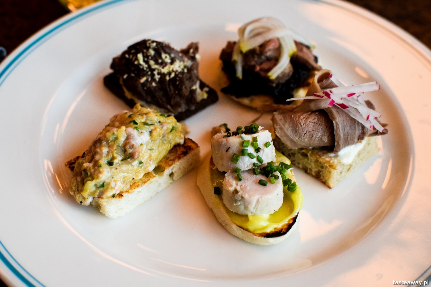 Ed Red, mieso, Warszawa, Adam Chrząstowski