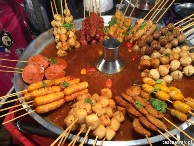 co jeść w Tajlandii, czego spróbować w Tajlandii, kuchnia tajskie, tajskie potrawy, STREET food