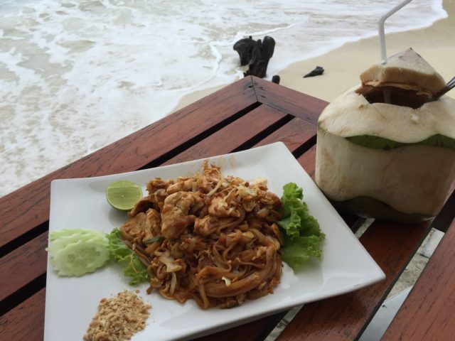tajskie wyspy, Tajlandia - którą wyspę wybrać, wakacje w Tajlandii, wyspy Tajlandii, rajskie wyspy, Koh Phangan