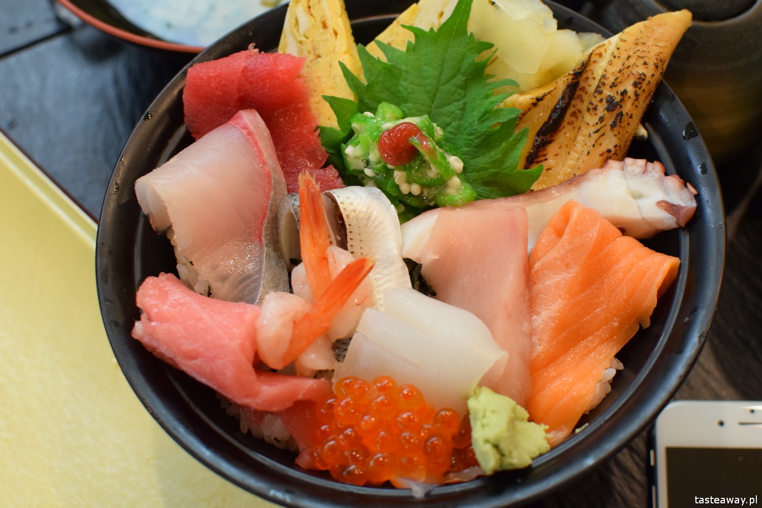 Japonia, co jeść w Japonii, czego warto spróbować w Japonii, sushi w Japonii, sushi, chirashi