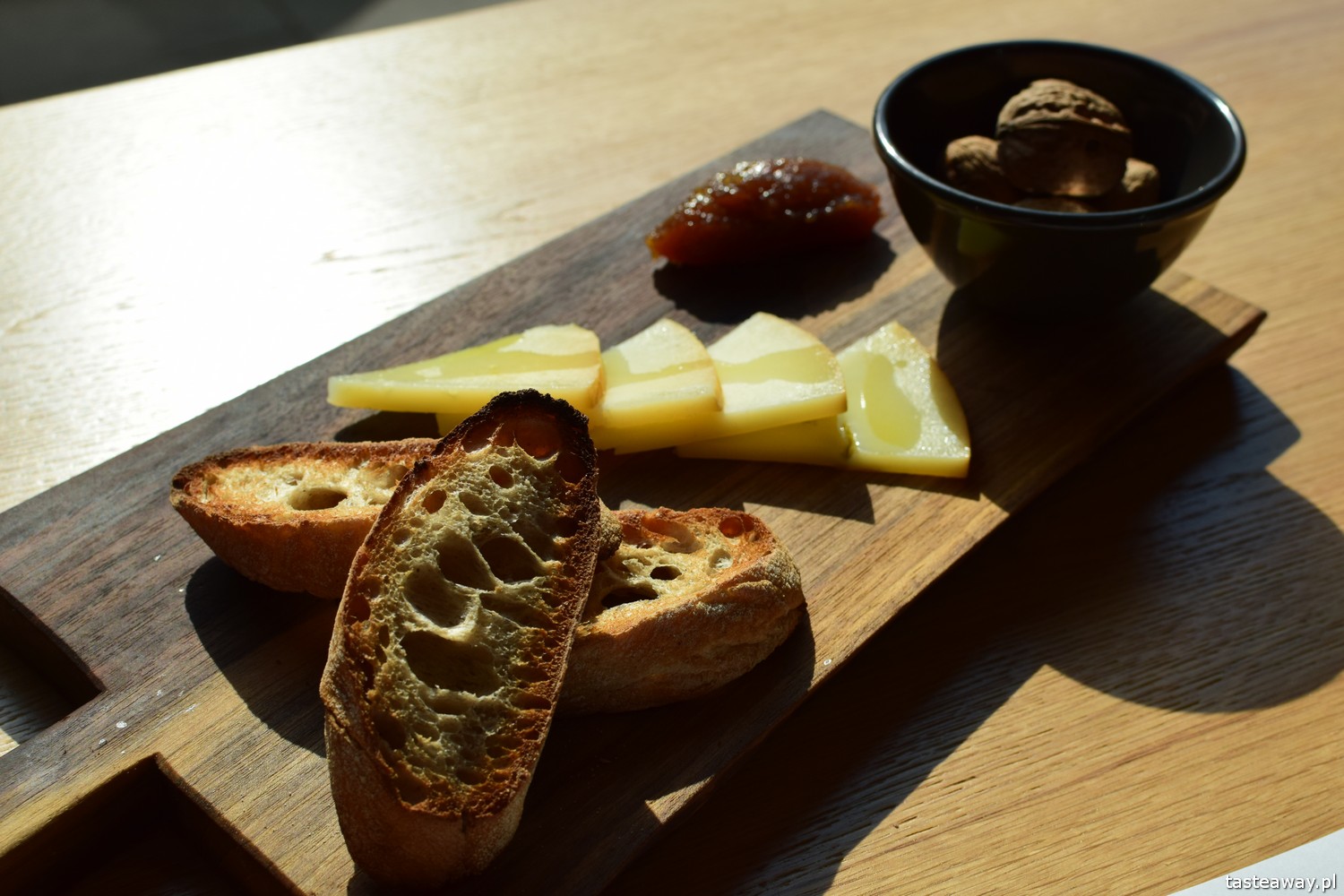 Euskadi - kuchnia baskijska, tapas, pintxos, Kraków, gdzie jeść w Krakowie, kuchnia baskijska, idiazabal