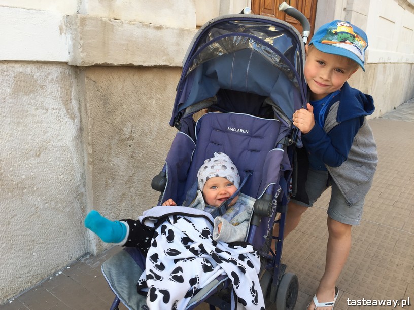 podróżowanie z dziećmi, dziecko w podróży, jak podróżować z dzieckiem, jak podróżować z niemowlakiem