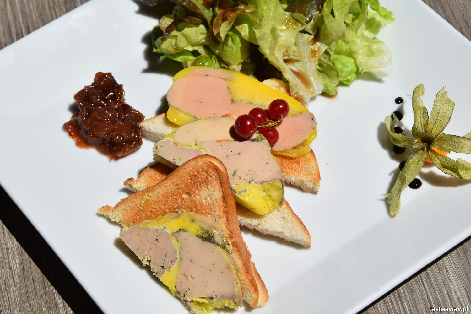 Francja, co zobaczyć we Francji, najpiękniejsze francuskie miasteczka, Oksytania, Moissac, Occitanie, Cloister, Klasztor Benedyktynów, foie gras, francuskie przysmaki