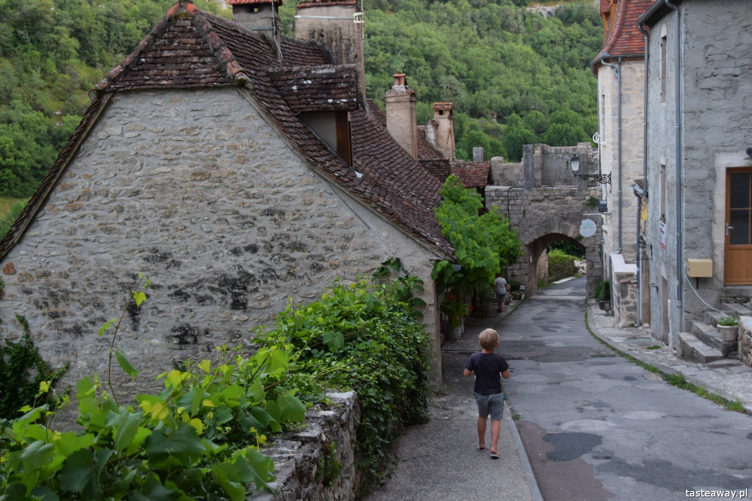 Francja, co zobaczyć we Francji, najpiękniejsze francuskie miasteczka, Oksytania, Saint Cirq Lapopie, Occitanie, bajkowa Francja, Rocamadour