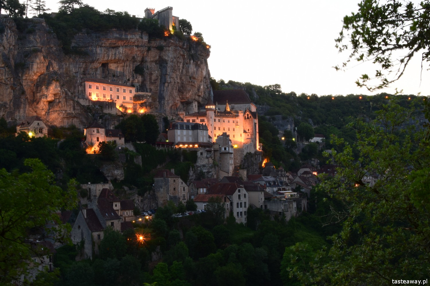 Francja, co zobaczyć we Francji, najpiękniejsze francuskie miasteczka, Oksytania, Saint Cirq Lapopie, Occitanie, bajkowa Francja, Rocamadour