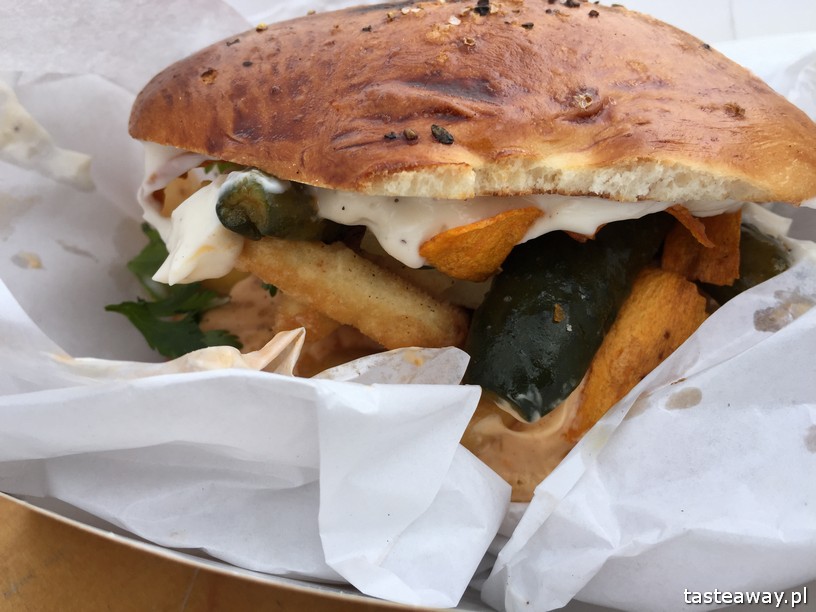 Łowcy Syren, Warszawa, Wisła, Bulwary Wiślane, gdzie jeść nad Wisłą, kanapki, kanapka kalmar