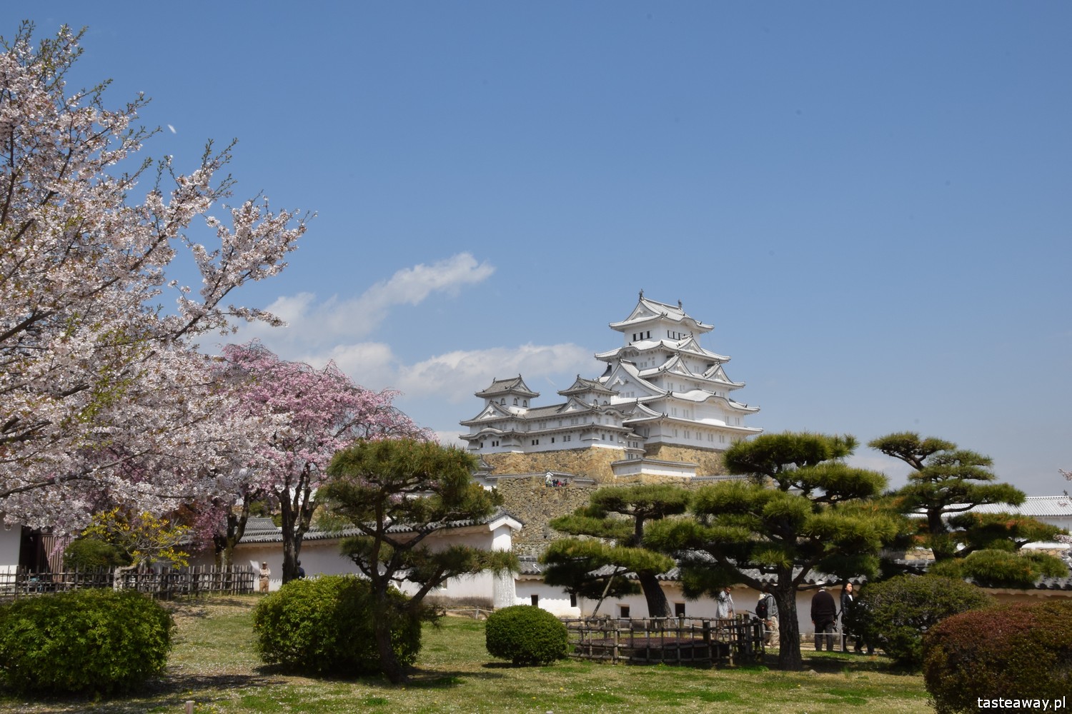 Japonia, co zobaczyć w Japonii, najpiękniejsze miejsca w Japonii, zamek Himeji, Himeji, Biała Czapla