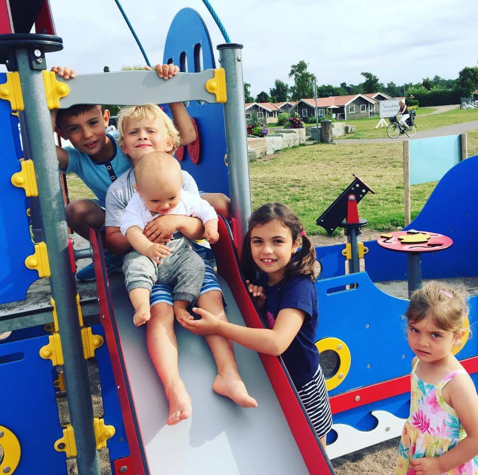 kamper, kamperem z dziećmi, podróżowanie z dziećmi, kamperem do Szwecji, Olandia, Szwecja