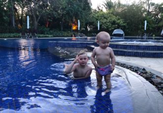 podróże z dziećmi, rodzeństwo w podróży, podróże z dwójką dzieci