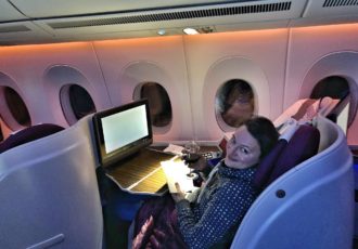 Business Class, latać Business Clasą, czy warto latać Business Class, podróże samolotem