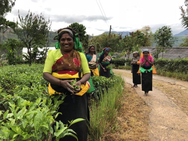 podróże, podróże z dzieckiem, formalności, paszport, o czym pamiętać przed wyjazdem, o czym pamiętać przed wakacjami, formalności, szczepienia, ubezpieczenie