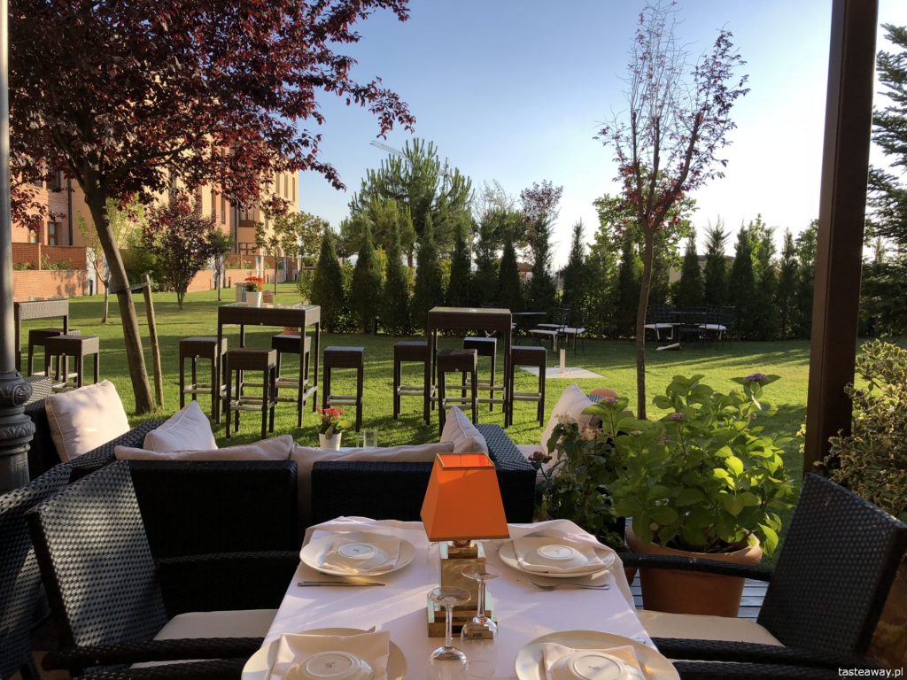 Segovia, Segovia w kilka godzin, 1 dzień w Segovii, gdzie spać w Segovii, Hotel Candido