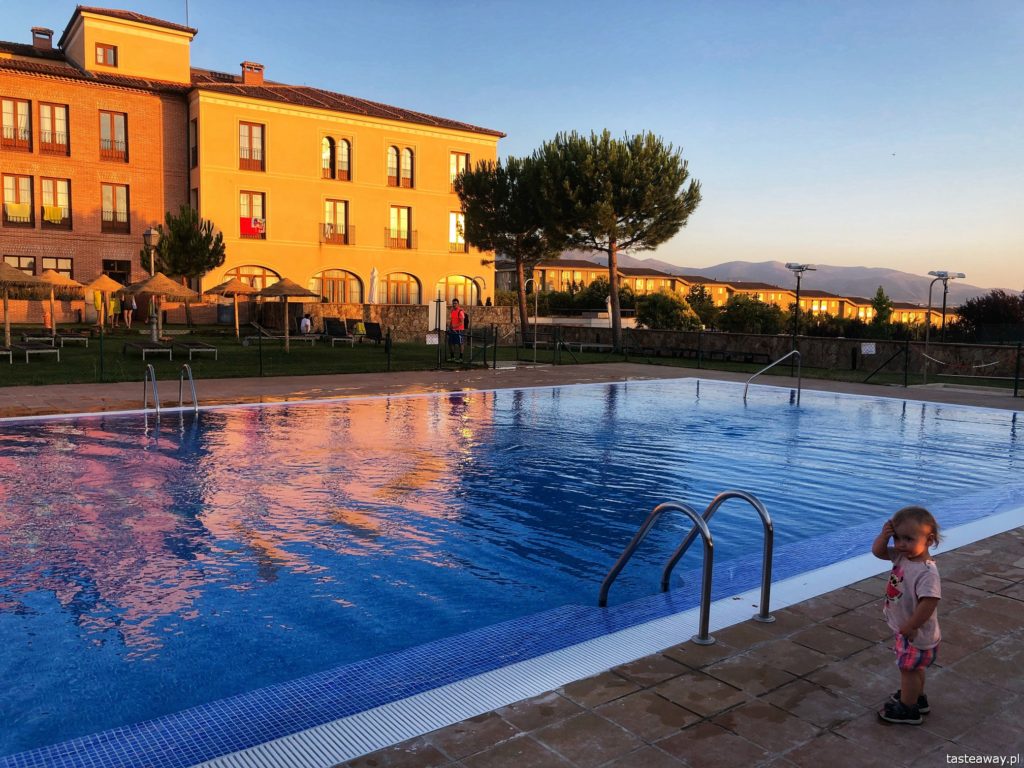 Segovia, Segovia w kilka godzin, 1 dzień w Segovii, gdzie spać w Segovii, Hotel Candido