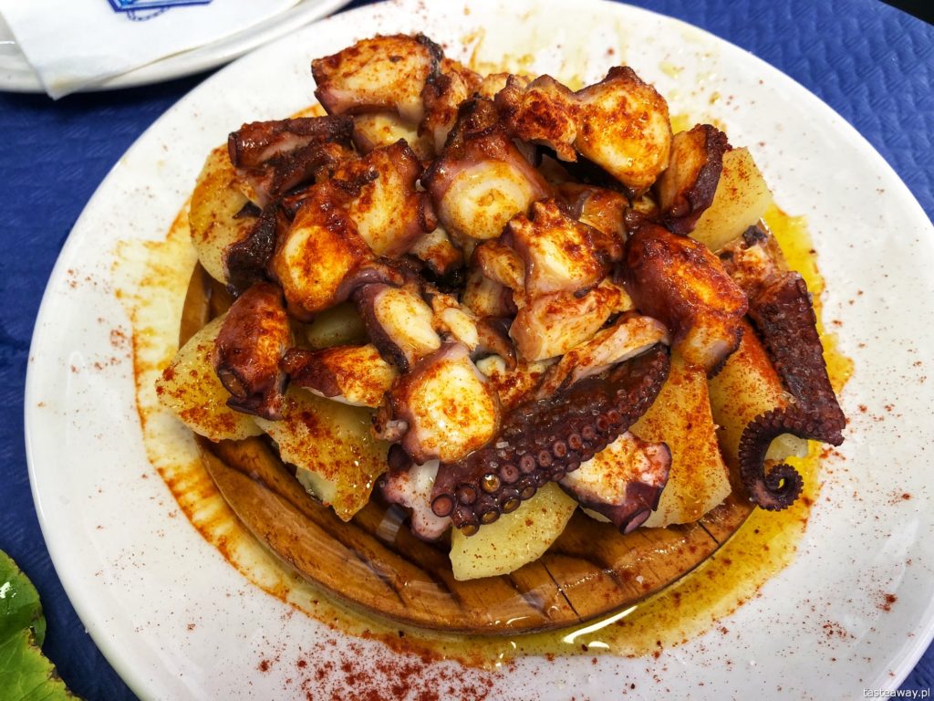 Hiszpania, Galicia, Galicja, bajkowy dom w Galicji, gdzie mieszkać, najlepsze noclegi z Airbnb, pulpo a la gallega