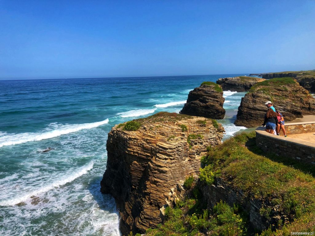 Playa de Las Catedrales, co zobaczyć w Galicji, najpiękniejsze plaże Hiszpanii