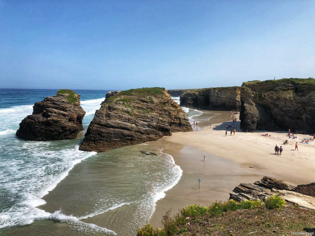 Playa de Las Catedrales, co zobaczyć w Galicji, najpiękniejsze plaże Hiszpanii