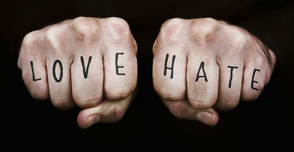 hejt, hejt w sieci, jak walczyć z hejtem w sieci