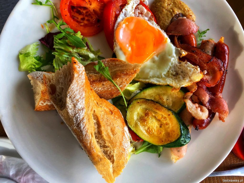 zestaw-strhowy-sniadanie