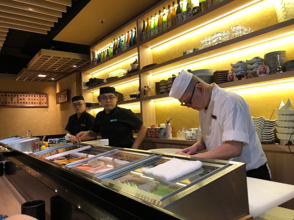 Hakumai sushi