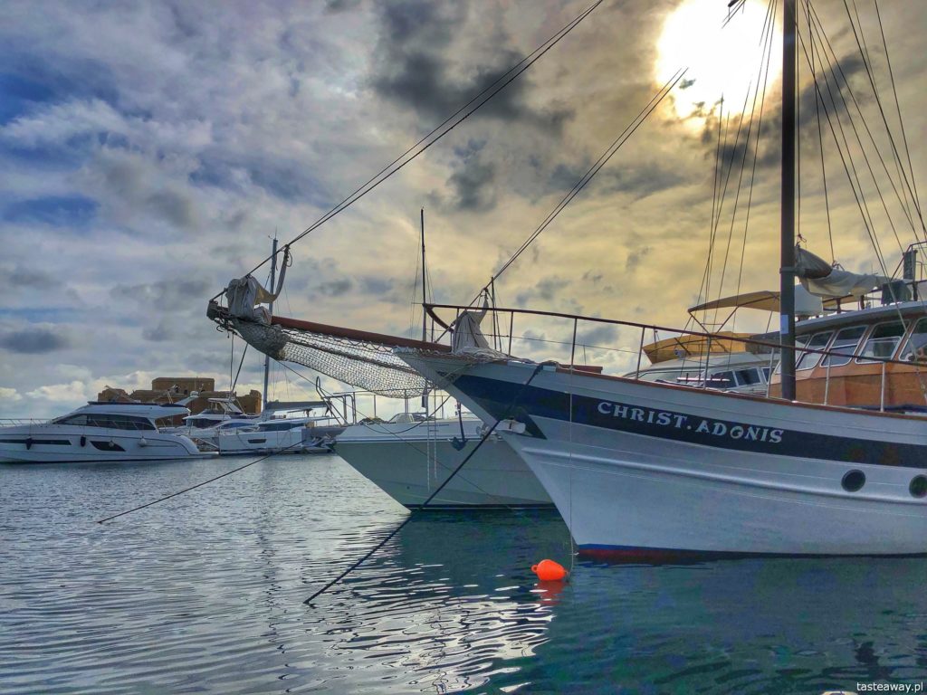 Pafos_port_1