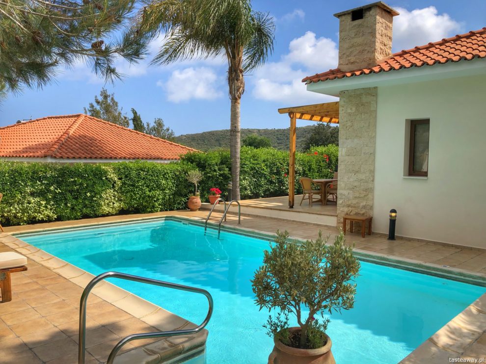 eve pissouri villas_cypr_tytulowe