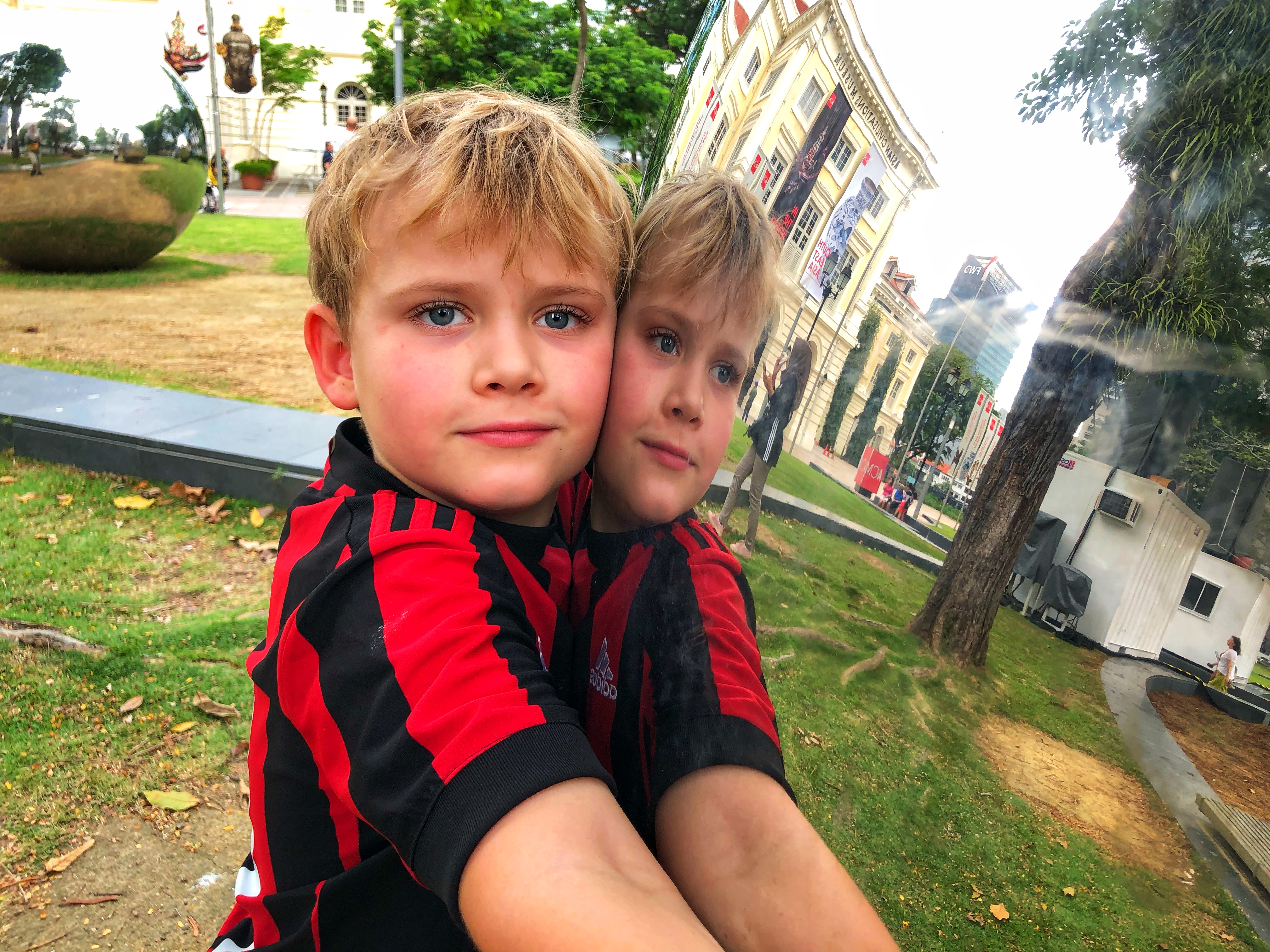 24 hours in singapore