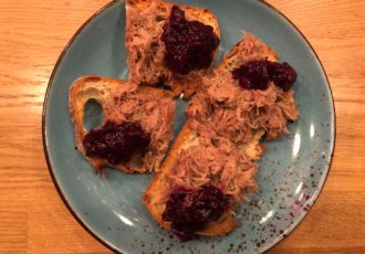 grzanki z rilletes z kaczki_probiernia