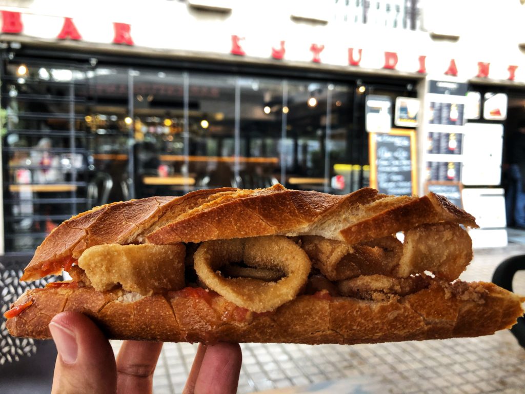 kanapka z kalmarami Barcelon