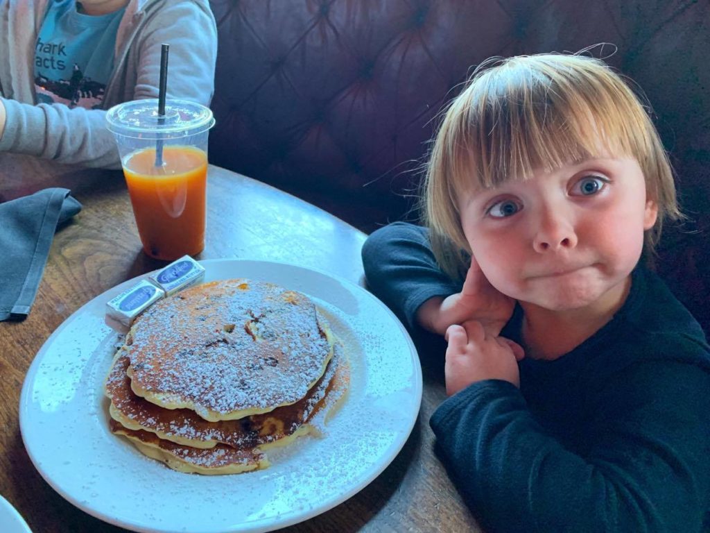 blueberry pancakes_los angeles